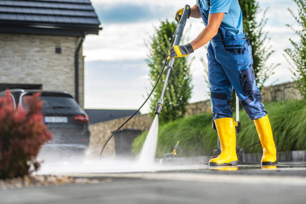 Best Post-Construction Pressure Washing  in Johnson City, KS